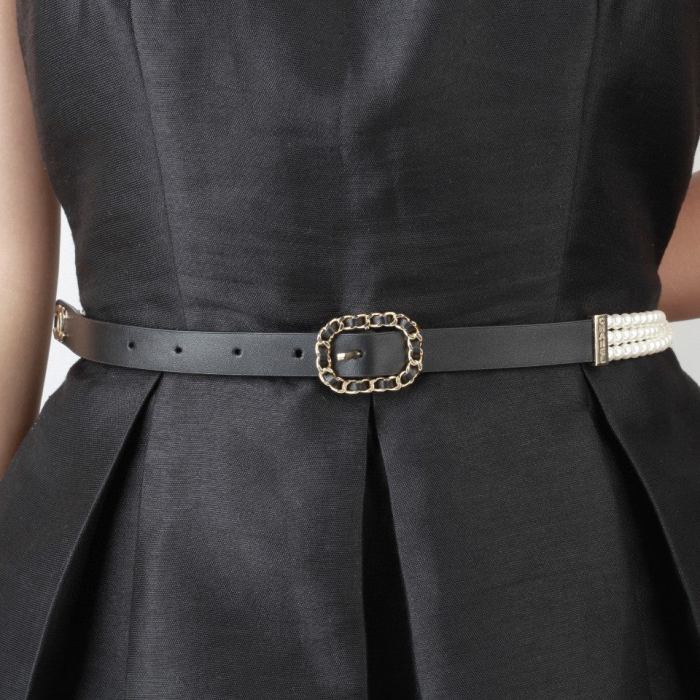 Multi Pearl Chain and Leather Belt